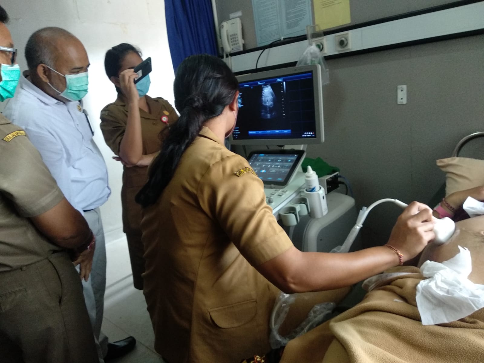 Sejumlah Dokter Umum Puskesmas Mengikuti Pelatihan USG di RSUD Bangli