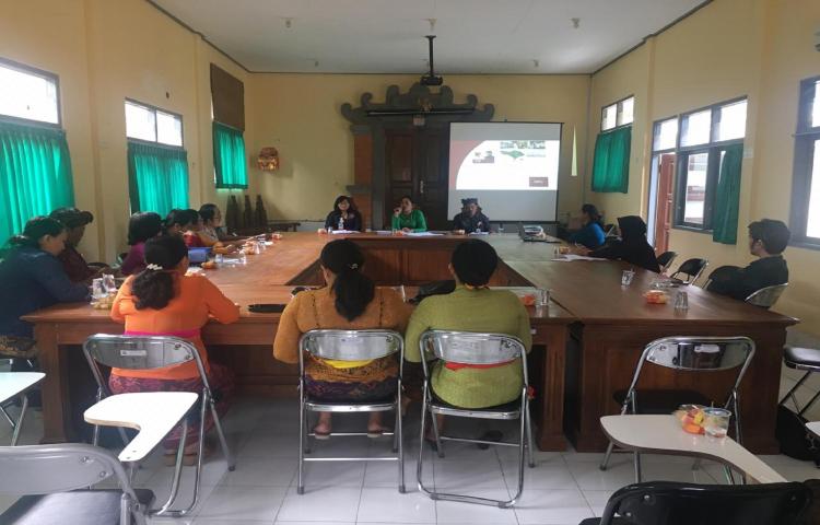 DINAS KESEHATAN PROVINSI BALI SOSIALISASIKAN PERGUB NO 104 TAHUN 2018 TENTANG JKN KBS DI KABUPATEN BANGLI